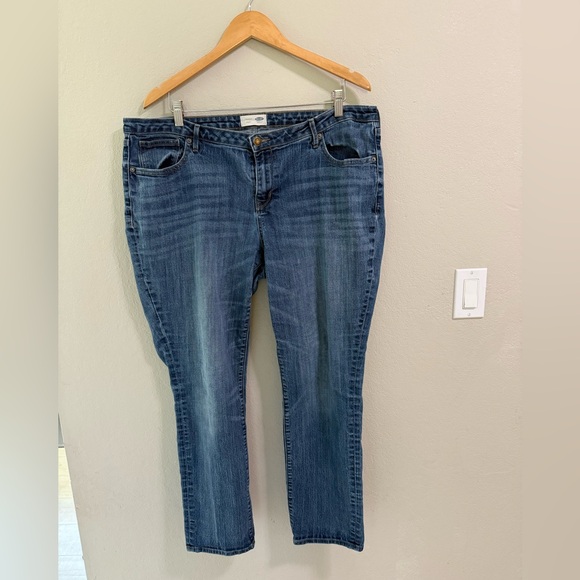 Old Navy Straight Leg Jeans – Women’s Size 16 Regular - Picture 1 of 5